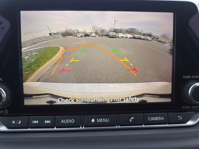 2026 Everest White Pearl Tricoat Nissan Rogue SV FWD SUV