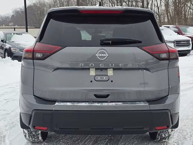2026 Gun Metallic Nissan Rogue SV AWD SUV
