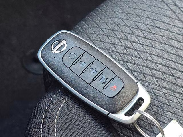 2026 Gun Metallic Nissan Rogue SV AWD SUV