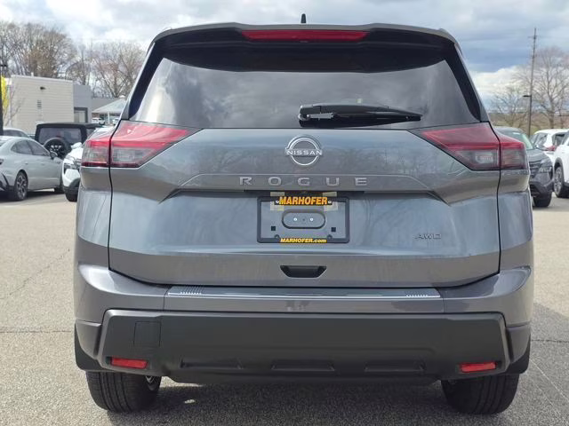 2026 Gun Metallic Nissan Rogue SV AWD SUV