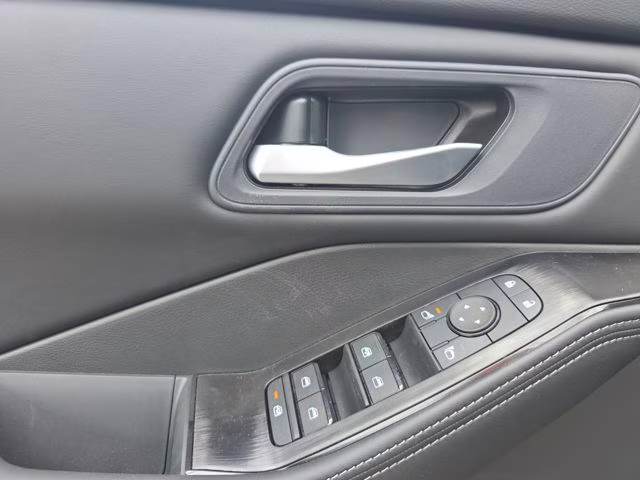 2026 Gun Metallic Nissan Rogue SV AWD SUV