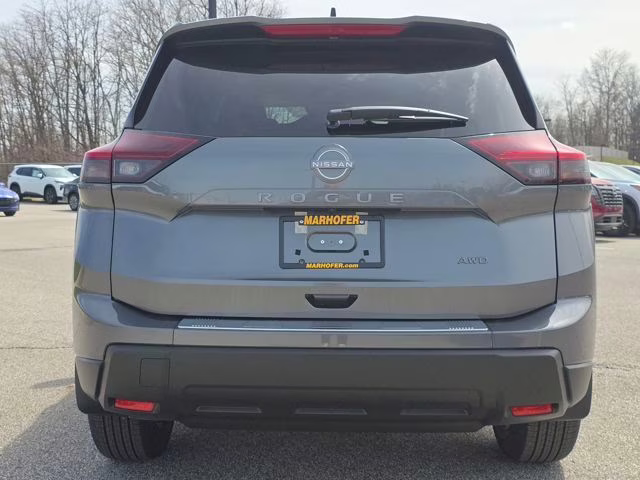 2026 Gun Metallic Nissan Rogue SV AWD SUV