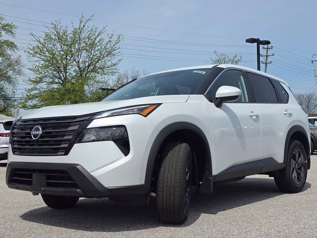2026 Everest White Pearl Tricoat Nissan Rogue SV AWD SUV