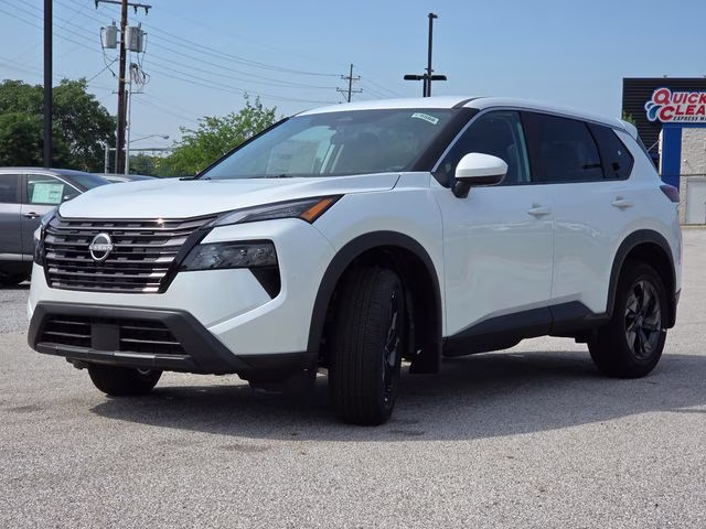 2026 Everest White Pearl Tricoat Nissan Rogue SV AWD SUV