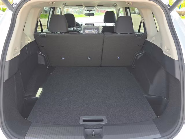 2026 Everest White Pearl Tricoat Nissan Rogue SV AWD SUV