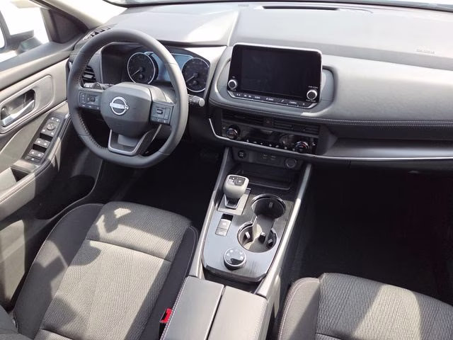 2026 Everest White Pearl Tricoat Nissan Rogue SV AWD SUV