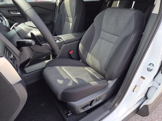 2026 Everest White Pearl Tricoat Nissan Rogue SV AWD SUV