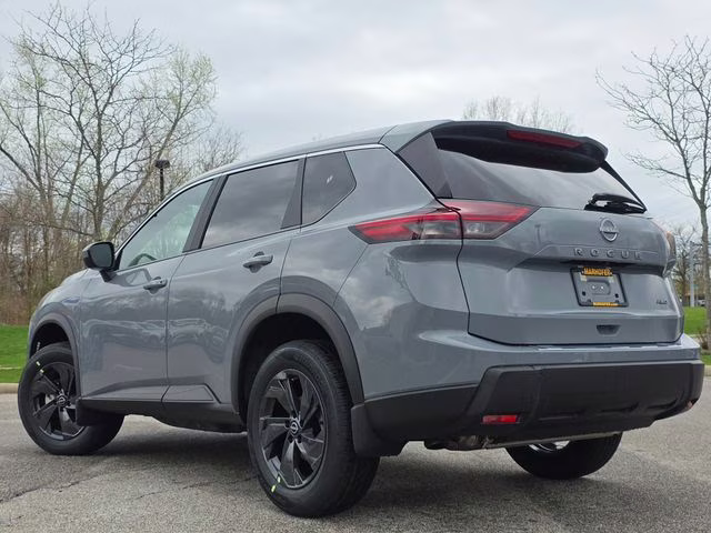 2026 Boulder Gray Pearl Nissan Rogue SV AWD SUV