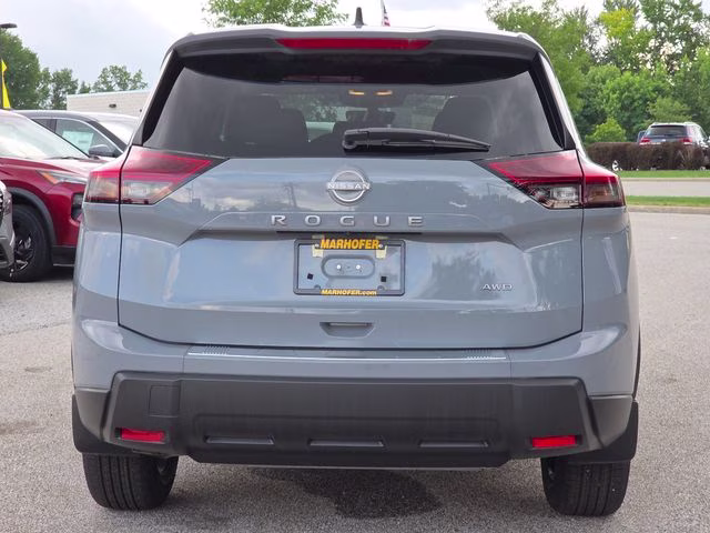 2026 Boulder Gray Pearl Nissan Rogue SV AWD SUV