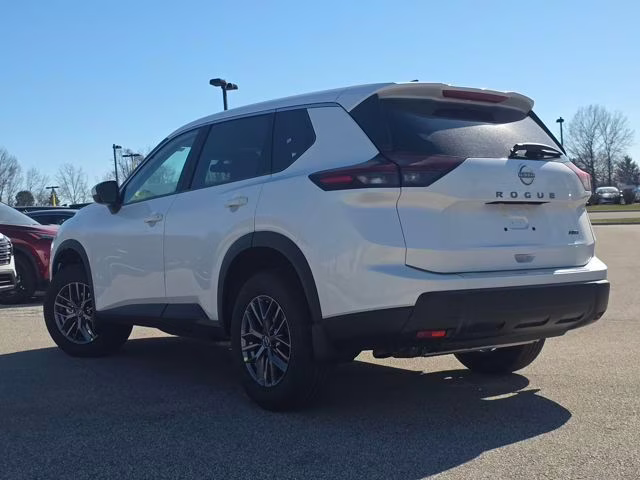 2026 Everest White Pearl Tricoat Nissan Rogue SV AWD SUV
