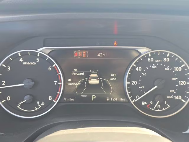 2026 Everest White Pearl Tricoat Nissan Rogue SV AWD SUV