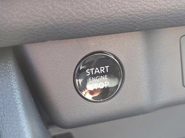 2026 Everest White Pearl Tricoat Nissan Rogue SV AWD SUV