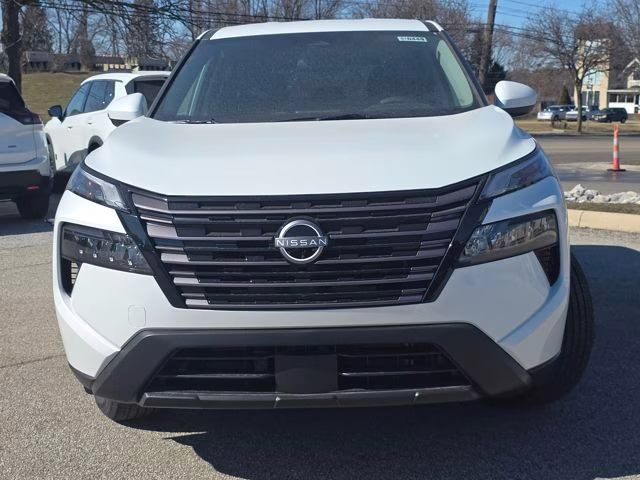 2026 Everest White Pearl Tricoat Nissan Rogue SV AWD SUV
