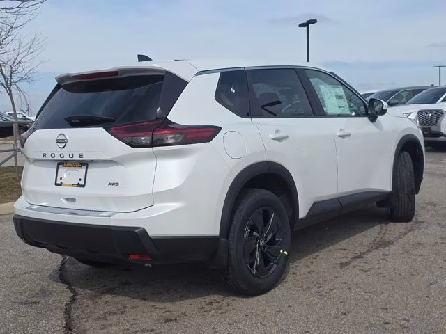 2026 Everest White Pearl Tricoat Nissan Rogue SV AWD SUV