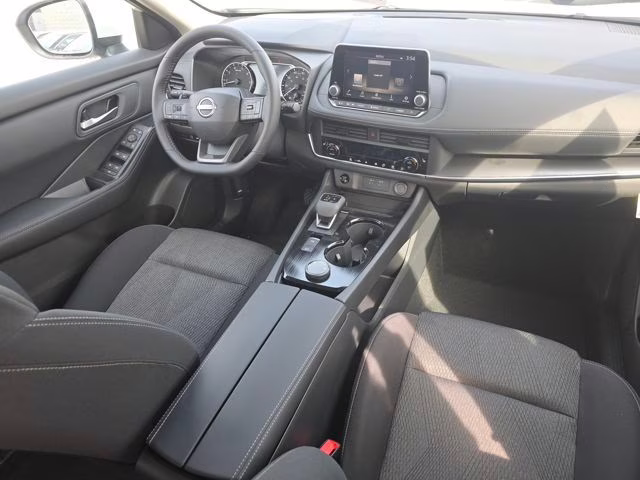 2026 Everest White Pearl Tricoat Nissan Rogue SV AWD SUV