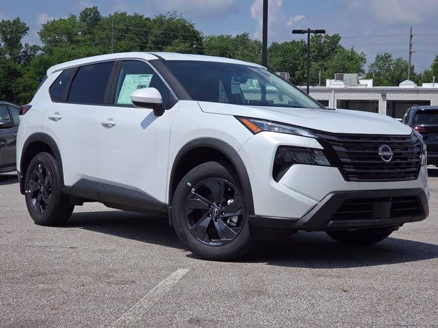 2026 Everest White Pearl Tricoat Nissan Rogue SV AWD SUV