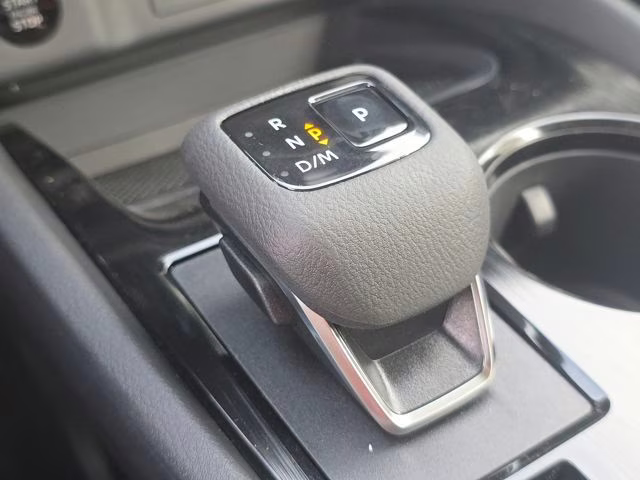 2026 Everest White Pearl Tricoat Nissan Rogue SV AWD SUV