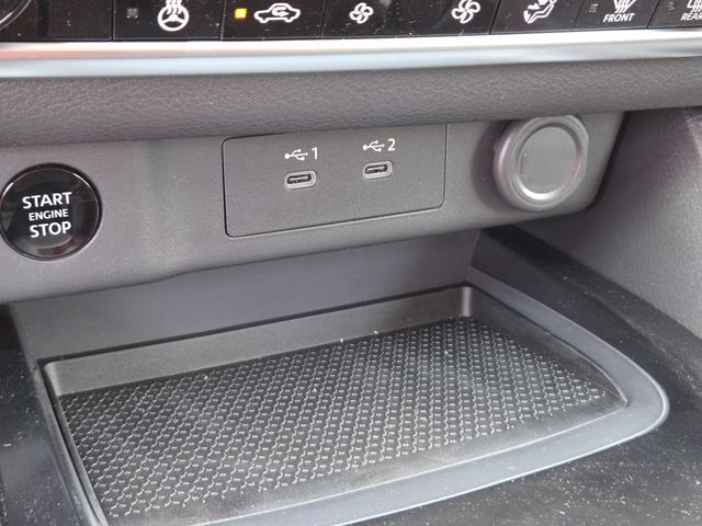 2026 Everest White Pearl Tricoat Nissan Rogue SV AWD SUV
