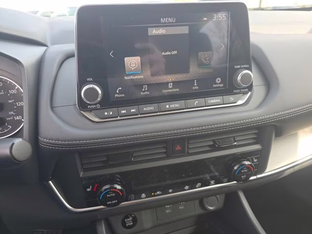 2026 Everest White Pearl Tricoat Nissan Rogue SV AWD SUV
