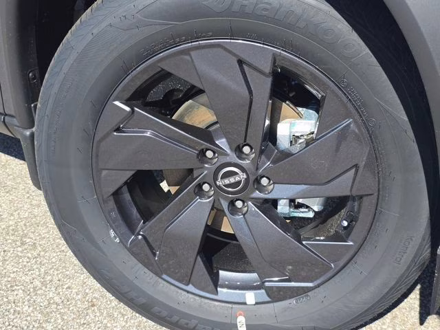 2026 Gun Metallic Nissan Rogue SV AWD SUV