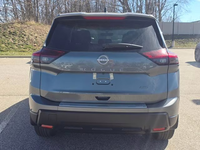 2026 Gun Metallic Nissan Rogue SV AWD SUV