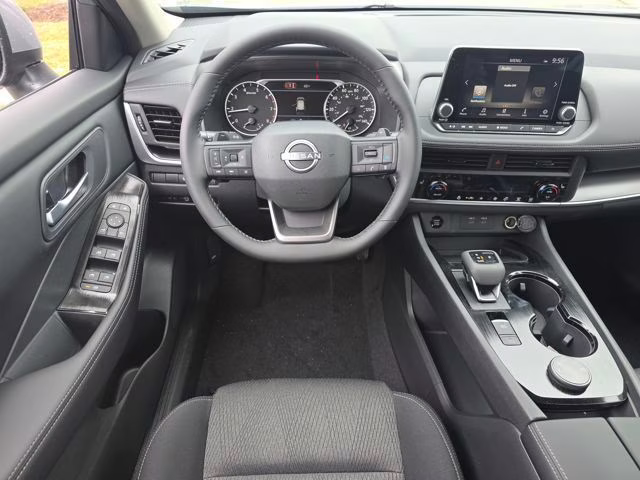 2026 Boulder Gray Pearl Nissan Rogue SV AWD SUV