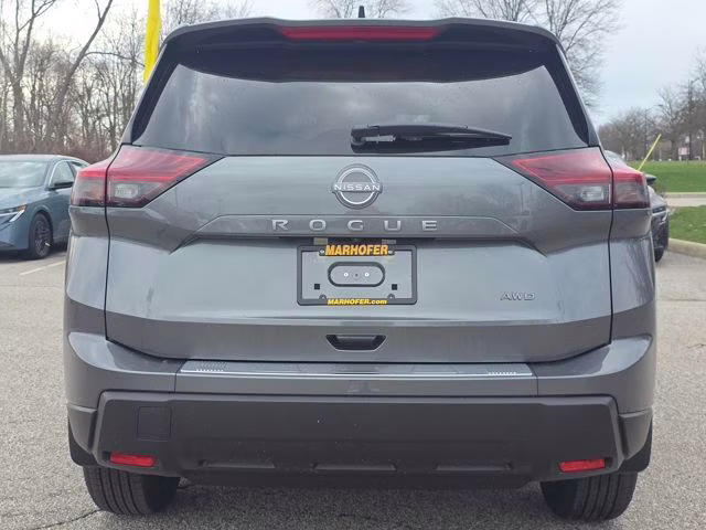 2026 Gun Metallic Nissan Rogue SV AWD SUV
