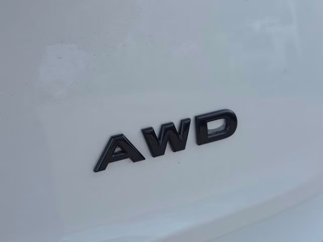 2026 Everest White Pearl Tricoat Nissan Rogue Dark Armor AWD SUV