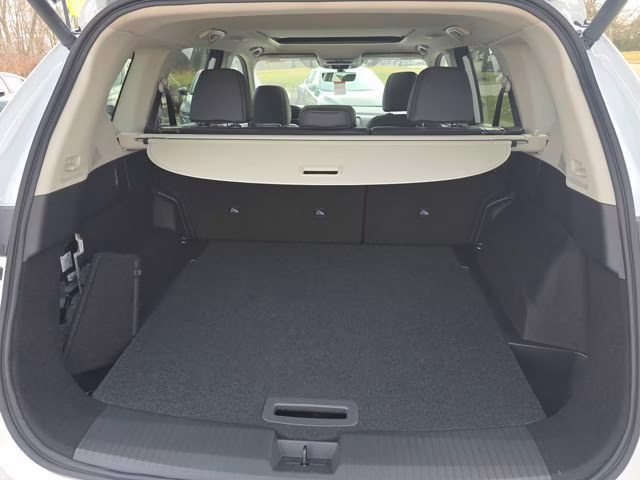 2026 Everest White Pearl Tricoat Nissan Rogue Dark Armor AWD SUV