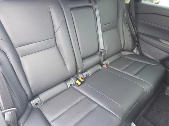 2026 Everest White Pearl Tricoat Nissan Rogue Dark Armor AWD SUV