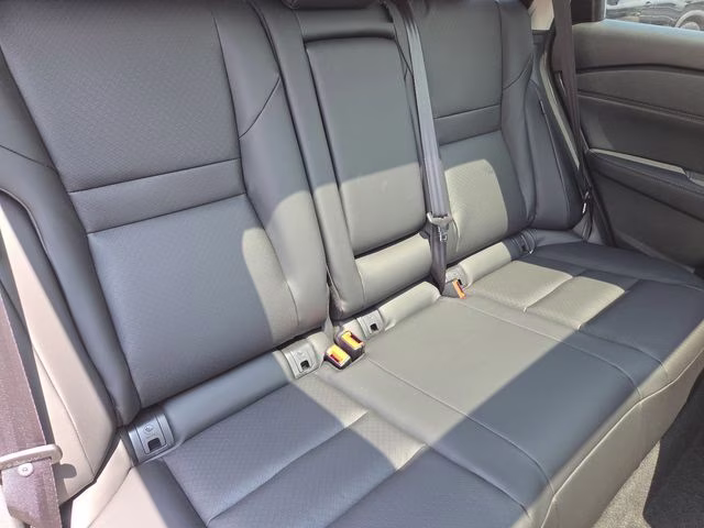 2026 Everest White Pearl Tricoat Nissan Rogue Dark Armor AWD SUV