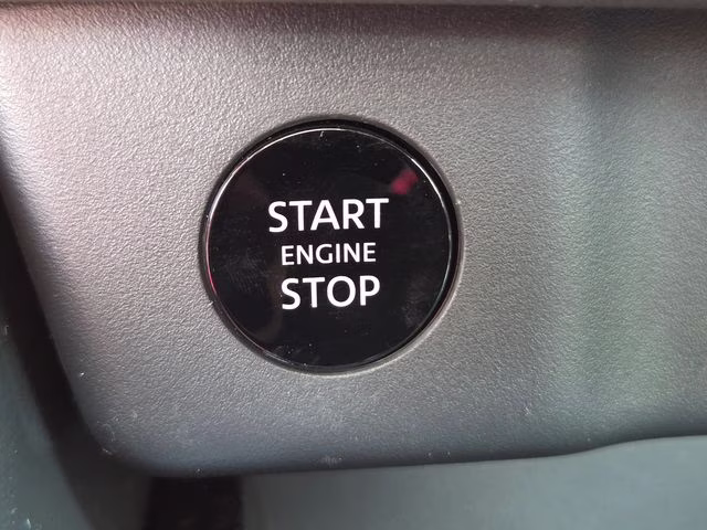 2026 Everest White Pearl Tricoat Nissan Rogue Dark Armor AWD SUV