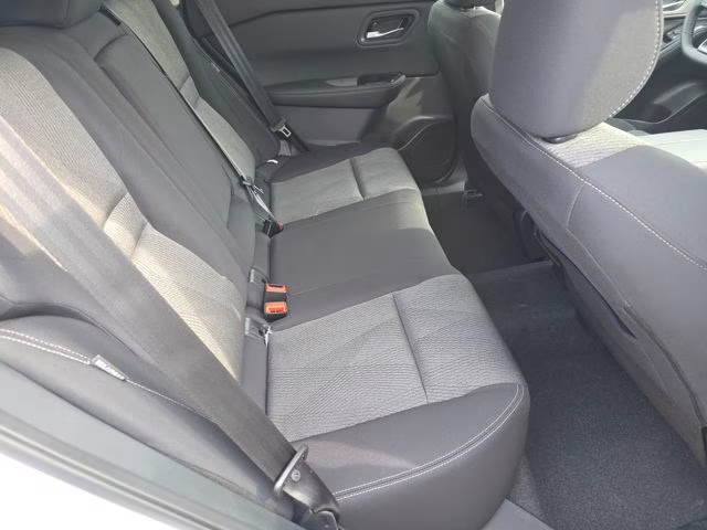 2026 Everest White Pearl Tricoat Nissan Rogue SV AWD SUV