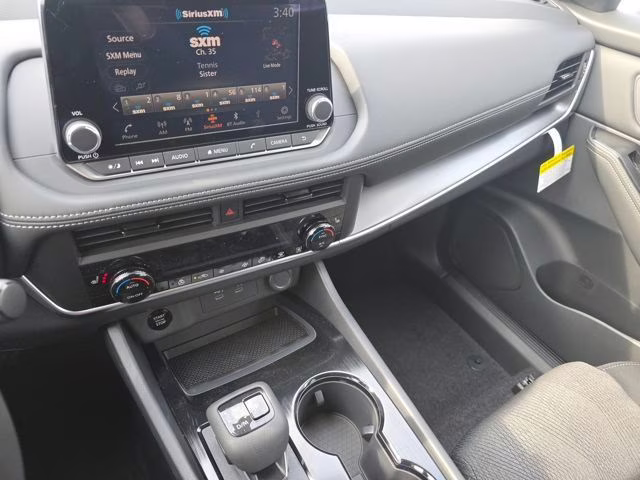 2026 Everest White Pearl Tricoat Nissan Rogue SV AWD SUV