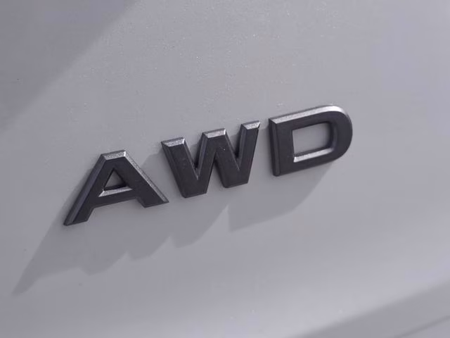 2026 Everest White Pearl Tricoat Nissan Rogue SV AWD SUV