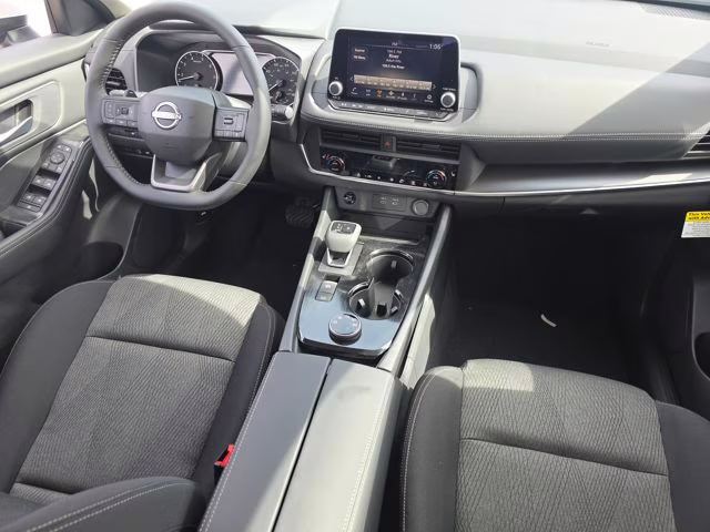 2026 Everest White Pearl Tricoat Nissan Rogue SV AWD SUV