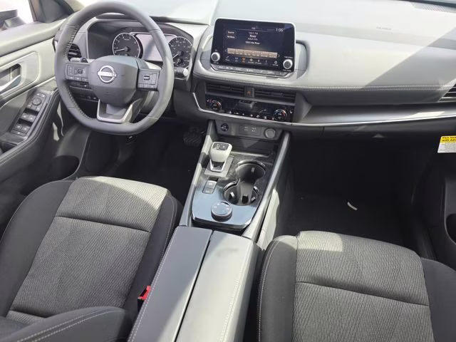 2026 Everest White Pearl Tricoat Nissan Rogue SV AWD SUV