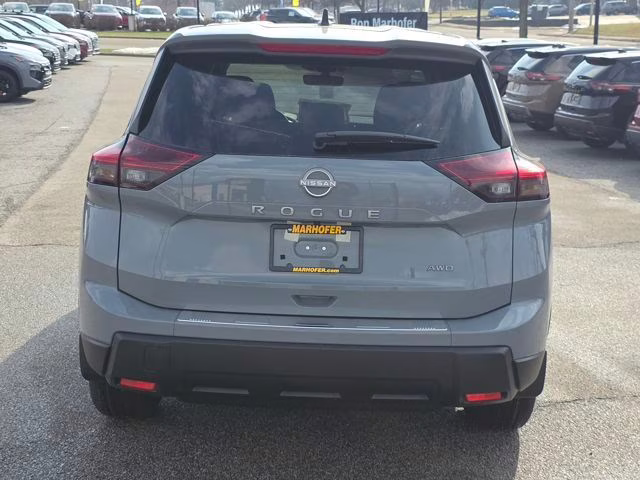 2026 Boulder Gray Pearl Nissan Rogue SV AWD SUV