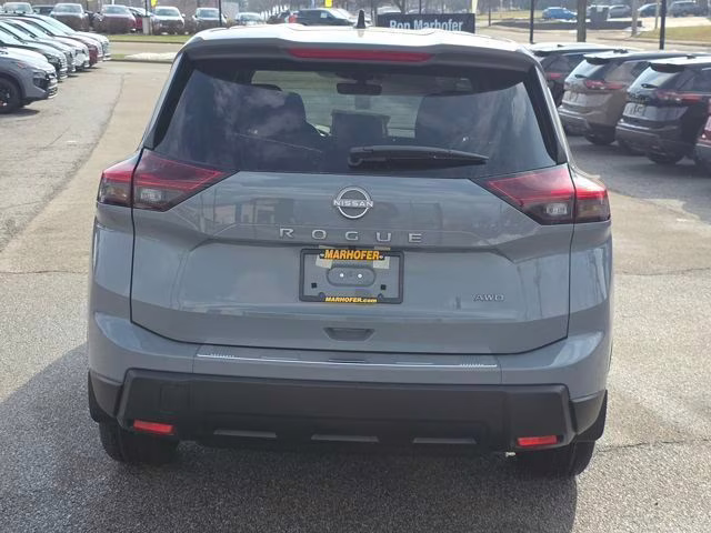 2026 Boulder Gray Pearl Nissan Rogue SV AWD SUV