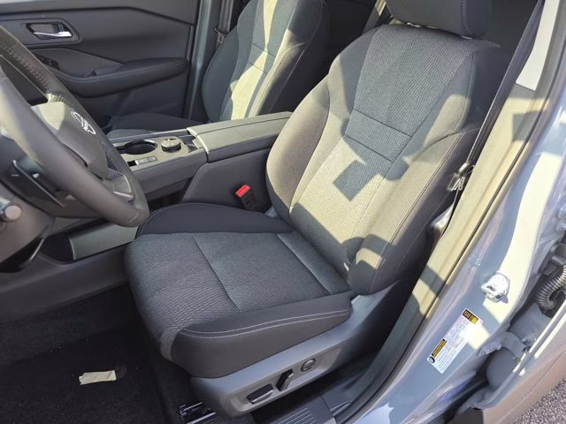 2026 Boulder Gray Pearl Nissan Rogue SV AWD SUV