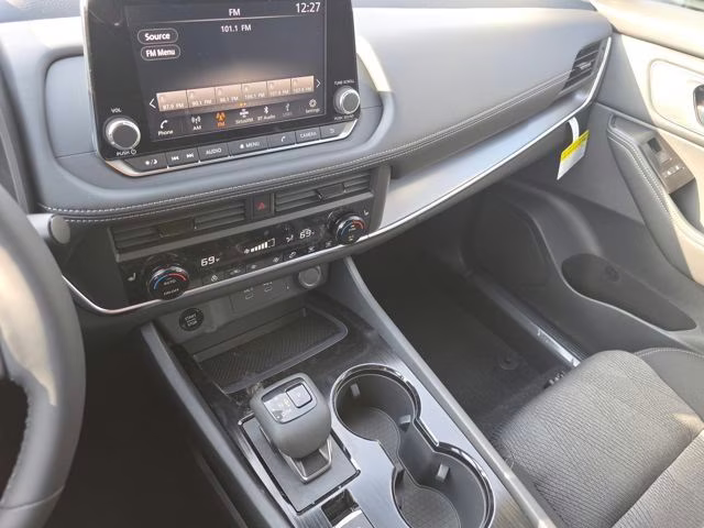 2026 Boulder Gray Pearl Nissan Rogue SV AWD SUV