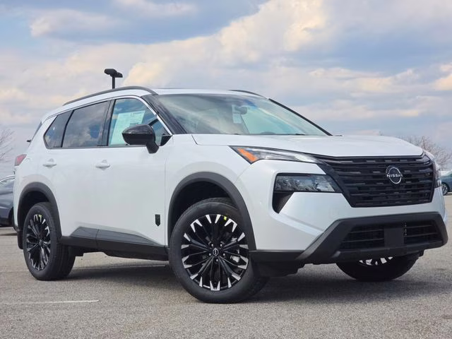 2026 Everest White Pearl Tricoat Nissan Rogue Dark Armor AWD SUV