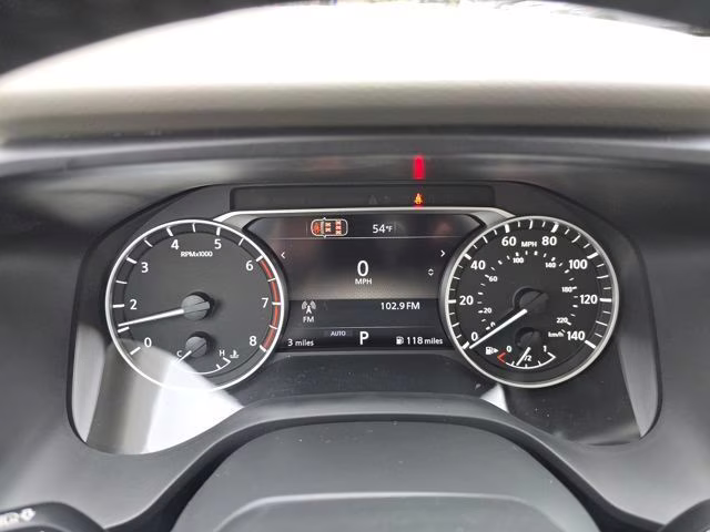 2026 Everest White Pearl Tricoat Nissan Rogue Dark Armor AWD SUV