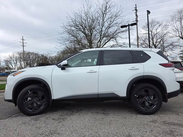 2026 Everest White Pearl Tricoat Nissan Rogue SV AWD SUV