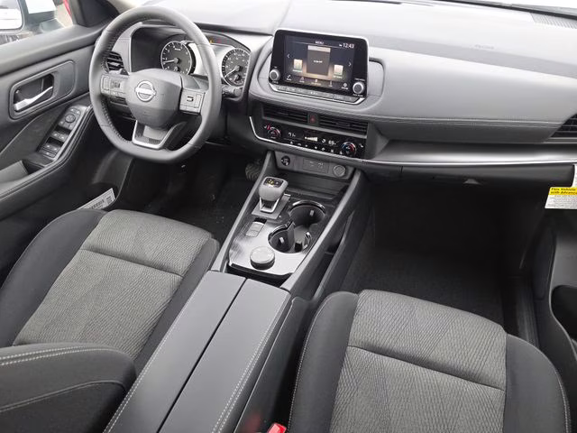 2026 Everest White Pearl Tricoat Nissan Rogue SV AWD SUV