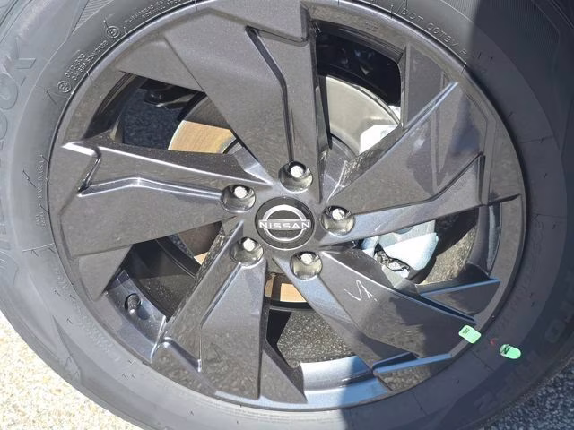 2026 Boulder Gray Pearl Nissan Rogue SV AWD SUV