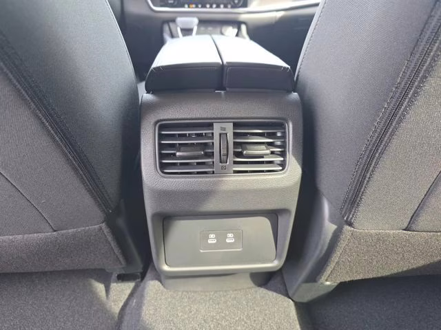 2026 Boulder Gray Pearl Nissan Rogue SV AWD SUV