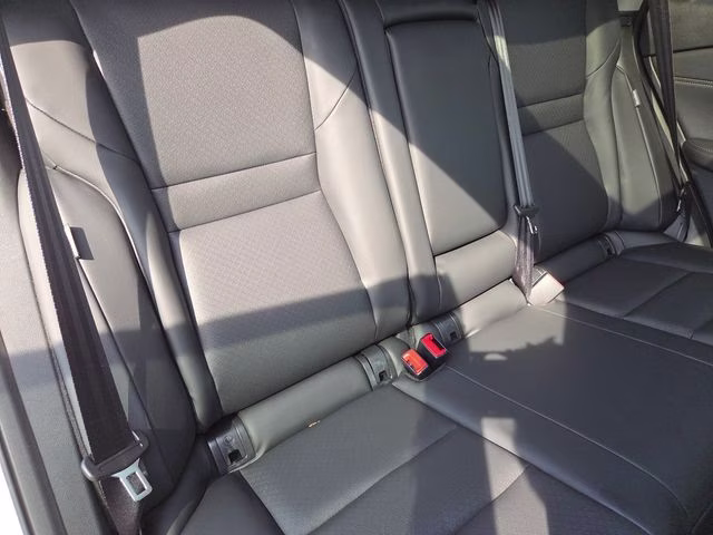 2026 Everest White Pearl Tricoat Nissan Rogue Dark Armor AWD SUV
