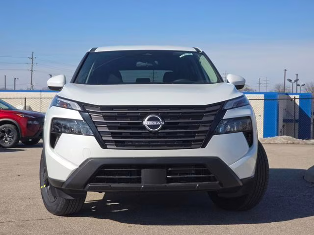 2026 Everest White Pearl Tricoat Nissan Rogue SV AWD SUV