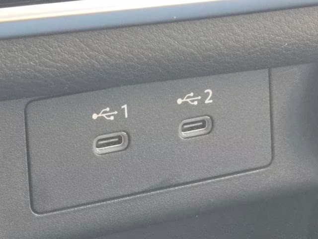 2026 Everest White Pearl Tricoat Nissan Rogue SV AWD SUV